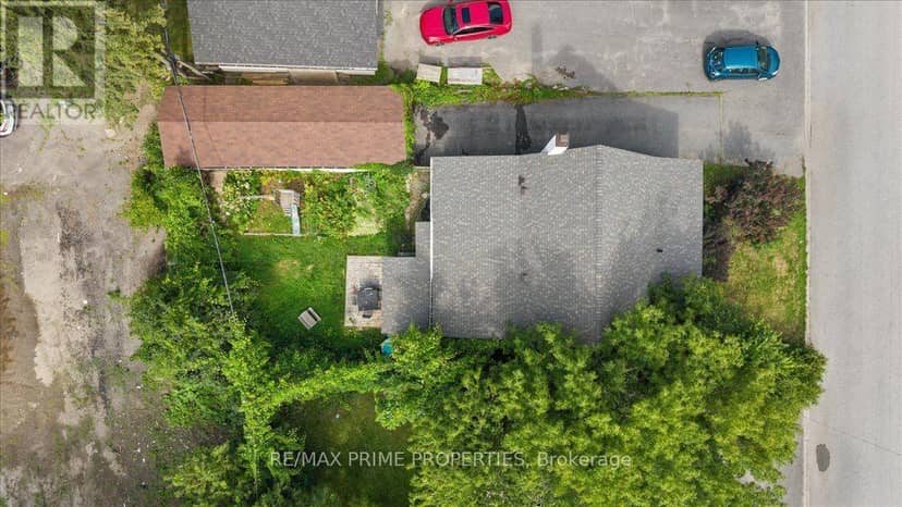 1273 Thames Street — photo 31 of 36