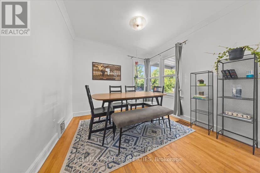 1273 Thames Street — photo 6 of 36