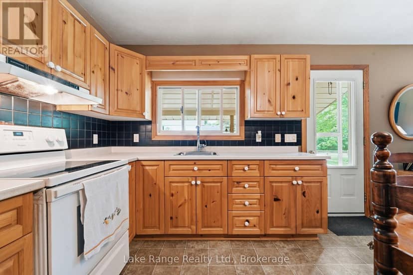 311 Maple Street — photo 14 of 30