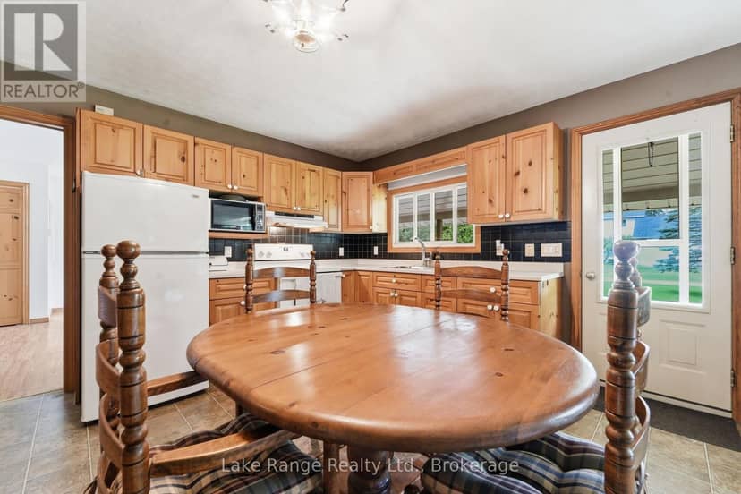 311 Maple Street — photo 13 of 30