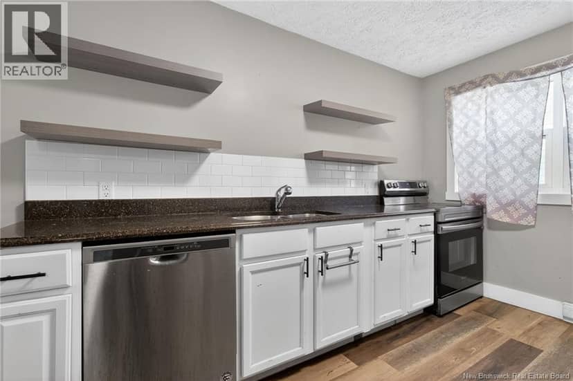 319 Lutz Street — photo 2 of 31