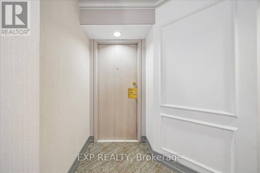 1603 - 2177 Burnhamthorpe Road W — photo 5 of 27
