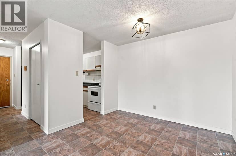 302 345 Kingsmere BOULEVARD — photo 12 of 32