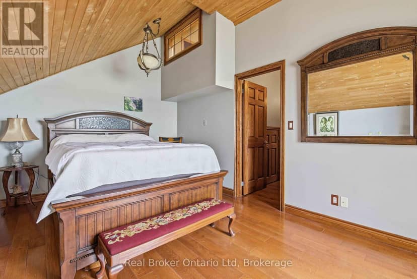574 Mallory Beach Road — photo 15 of 40