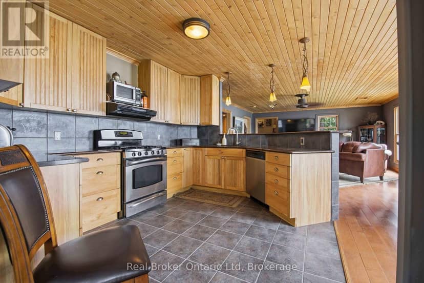 574 Mallory Beach Road — photo 33 of 40