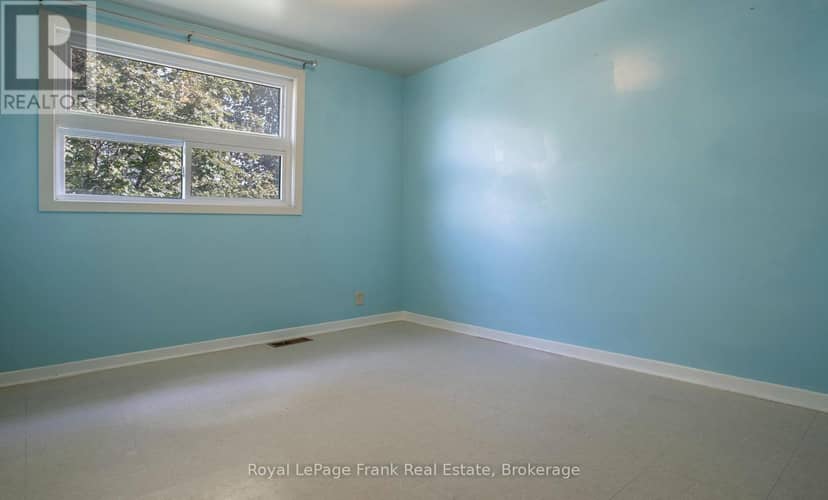 34 Northlin Park Road — photo 16 of 25
