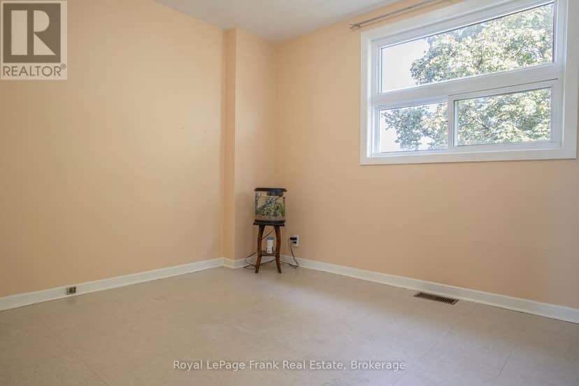 34 Northlin Park Road — photo 18 of 25