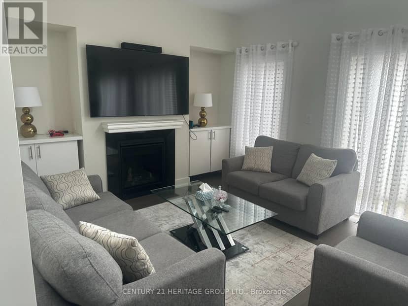 32 Ruby Crescent — photo 3 of 30