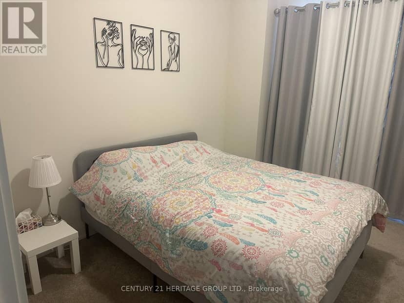 32 Ruby Crescent — photo 5 of 30