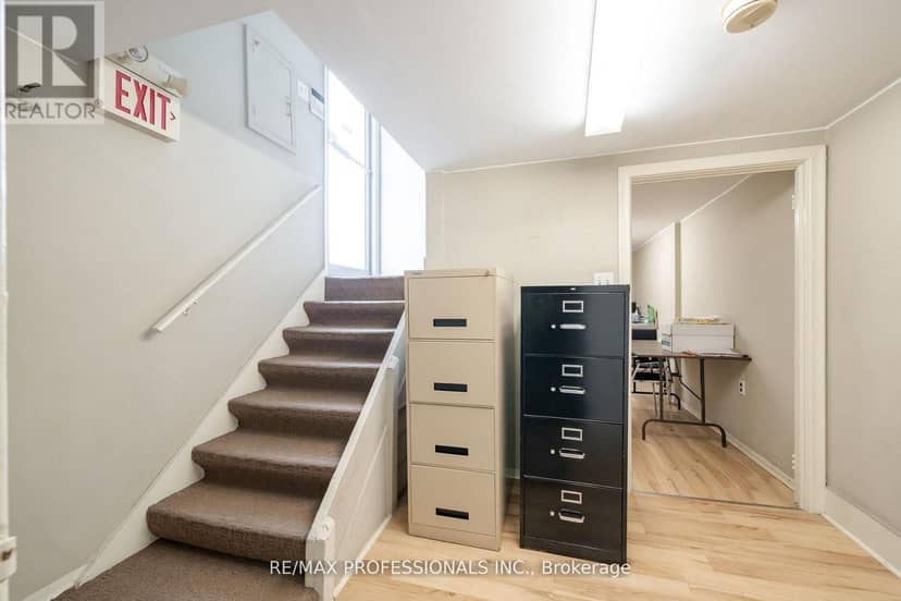586 Browns Line — photo 18 of 23
