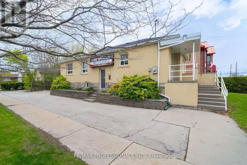 586 Browns Line — photo 2 of 23