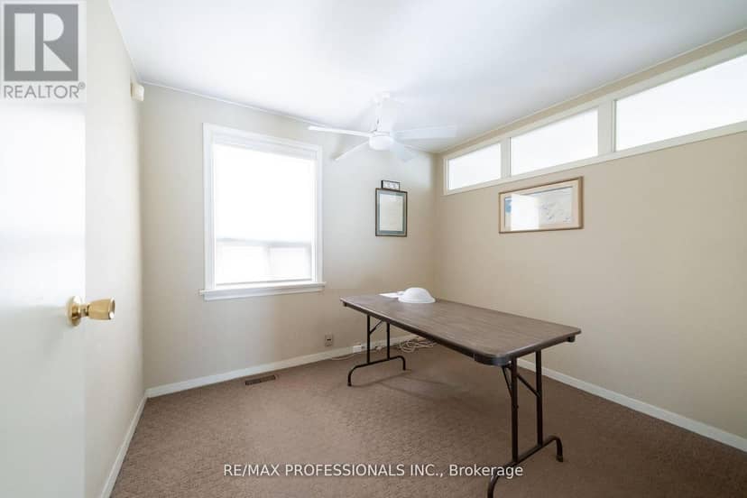 586 Browns Line — photo 7 of 23