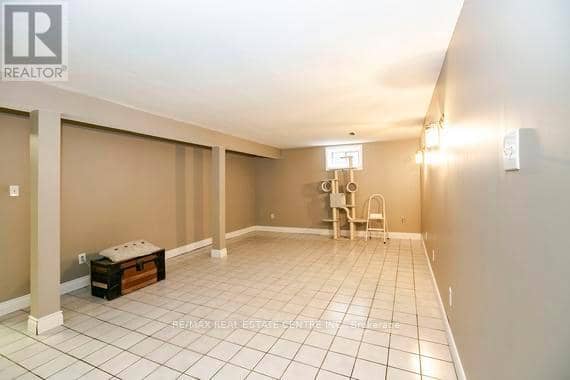 125 Madoc Drive — photo 18 of 22