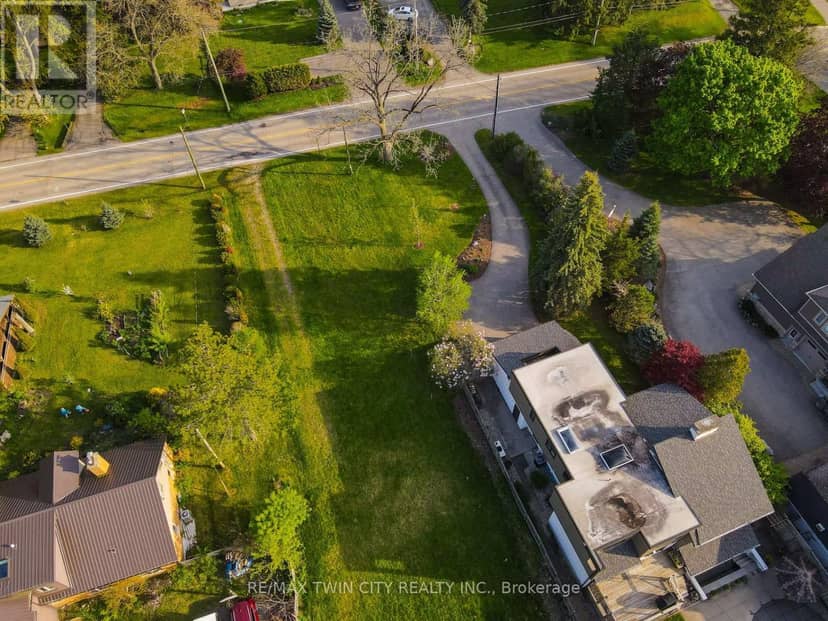 138 Riverbank Drive — photo 34 of 40