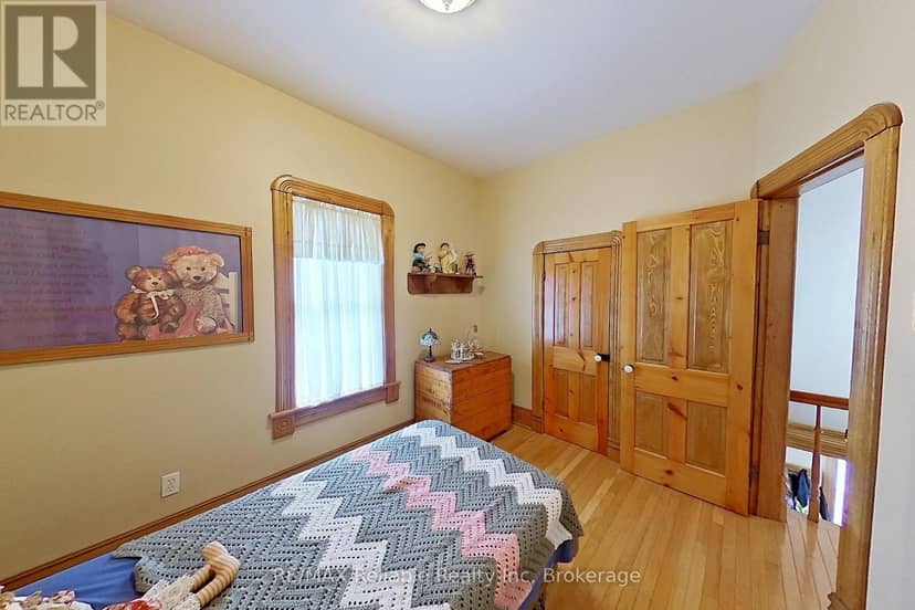33 Princess Street E — photo 21 of 40