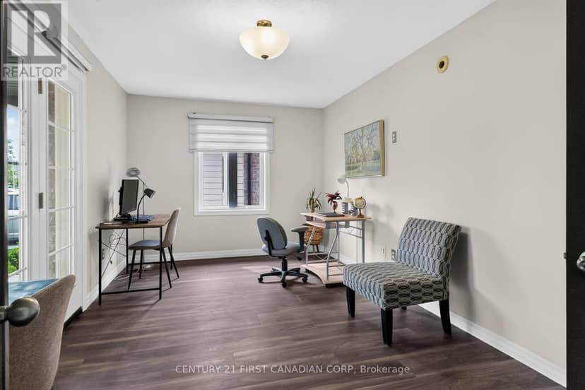 10 Birchall Lane — photo 9 of 40