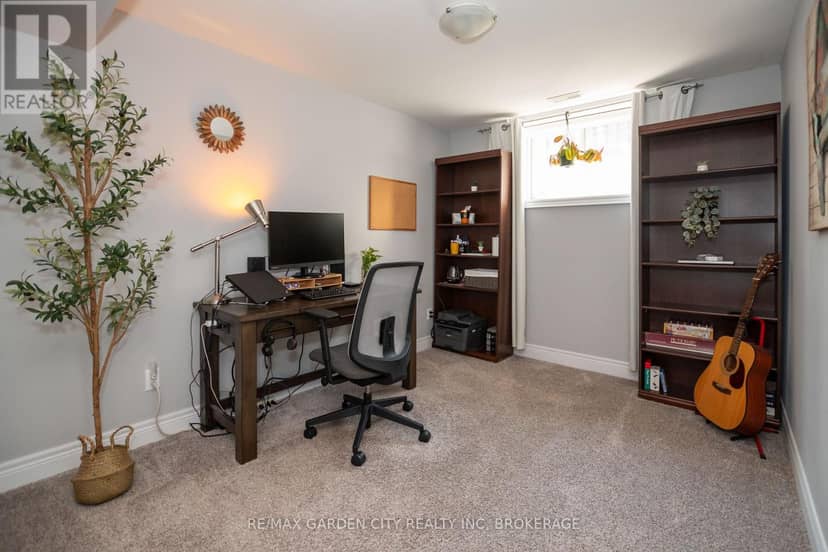 4073 Village Creek Drive — photo 35 of 40