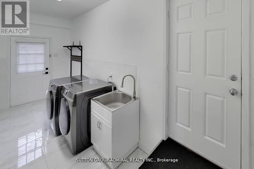 11 Club Court — photo 15 of 40