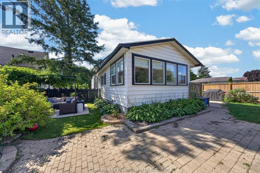 45 Oxley DRIVE — photo 39 of 40