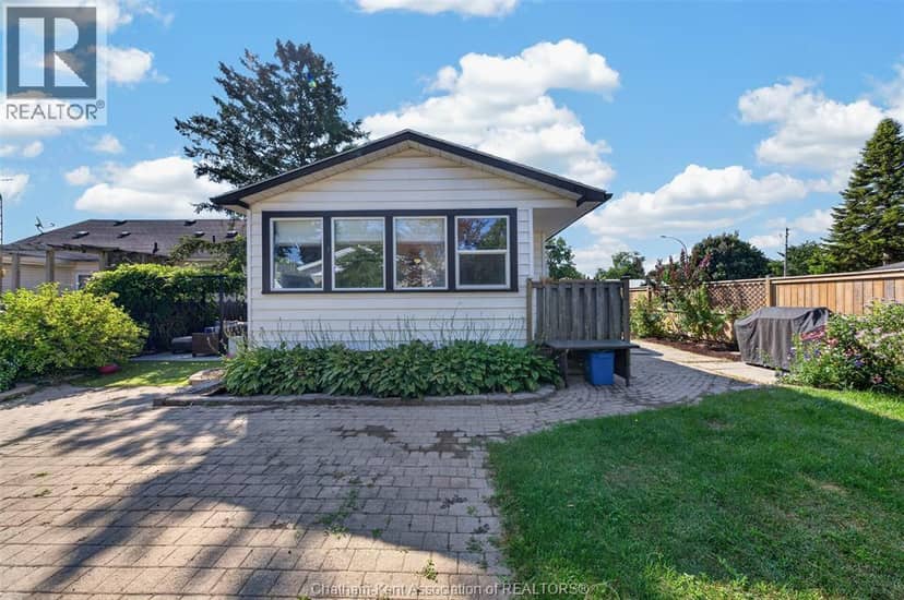 45 Oxley DRIVE — photo 40 of 40