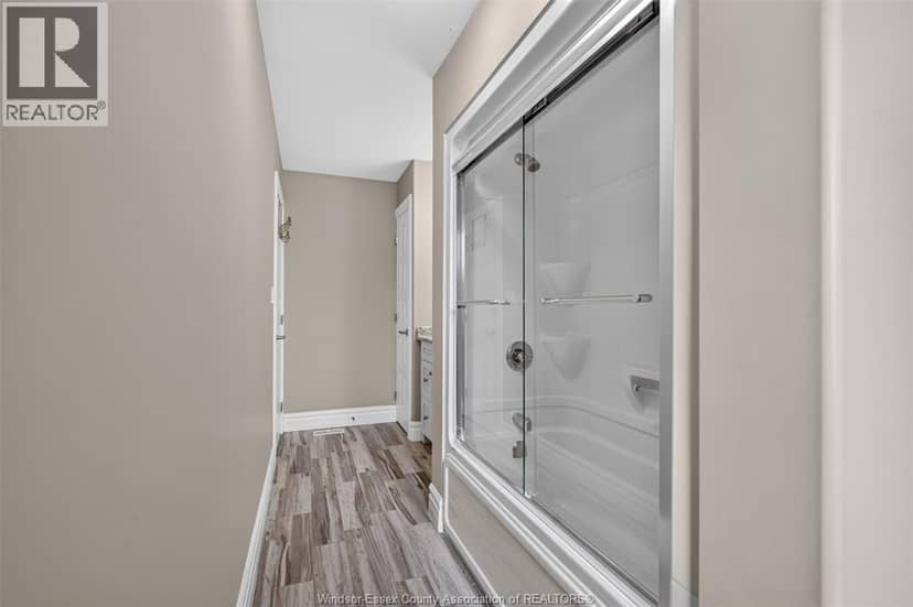 1267 Eastlawn Avenue — photo 25 of 40