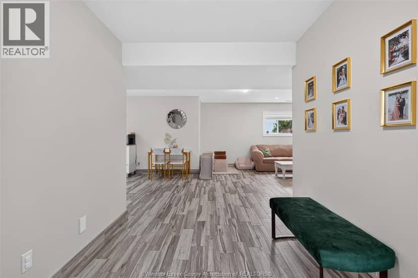 1267 Eastlawn Avenue — photo 26 of 40