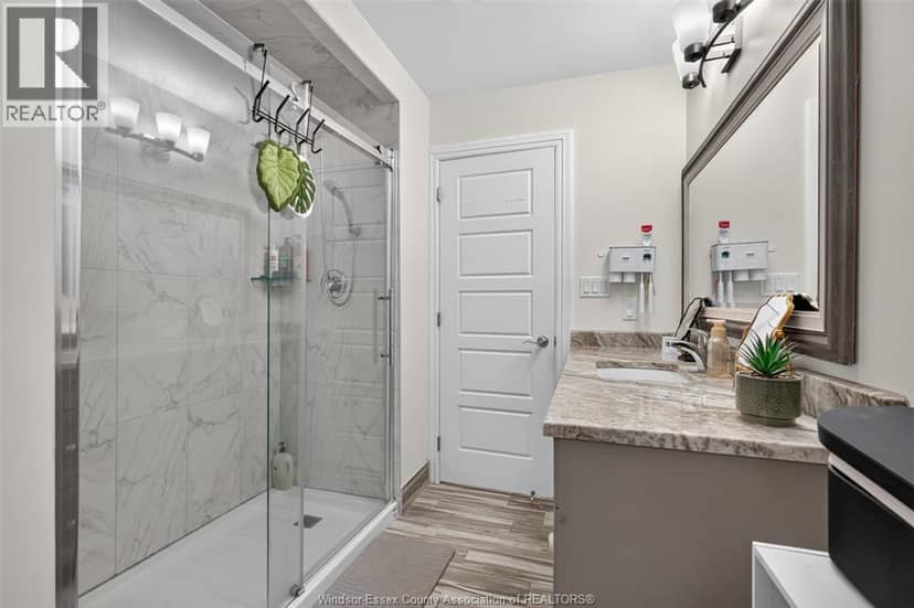 1267 Eastlawn Avenue — photo 38 of 40