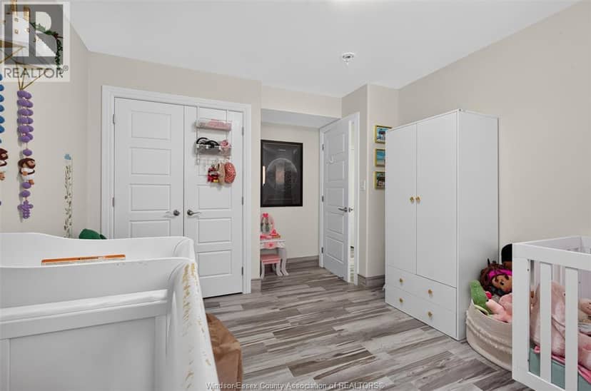 1267 Eastlawn Avenue — photo 40 of 40