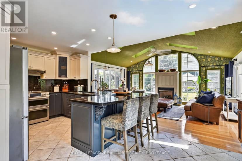 3335 Four Seasons Drive — photo 10 of 40