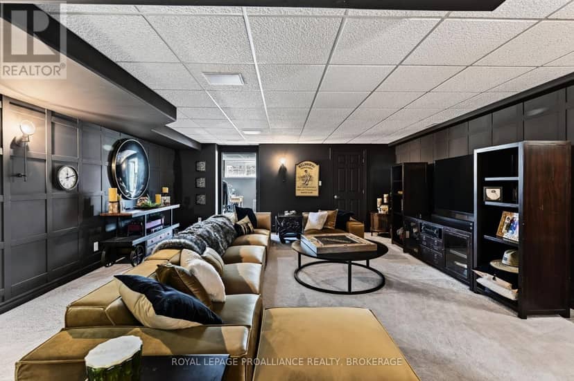 3335 Four Seasons Drive — photo 34 of 40
