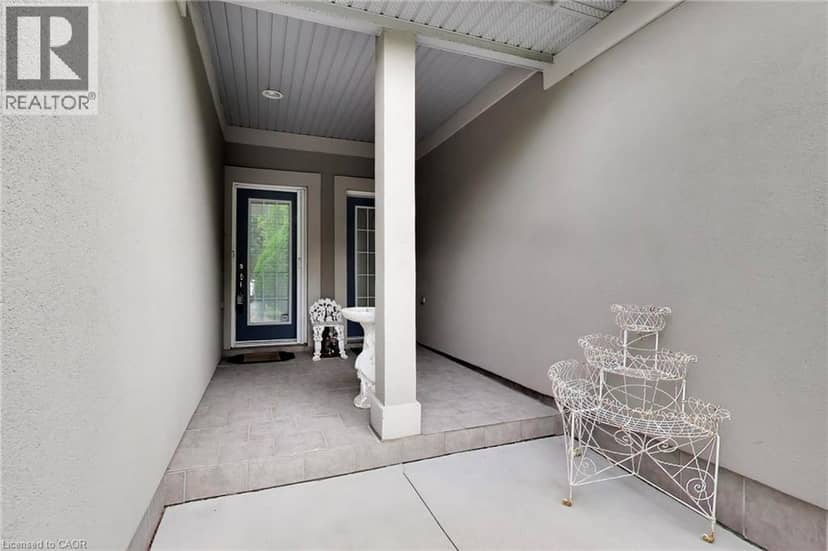 484 MILLEN Road Unit# 6 — photo 4 of 40