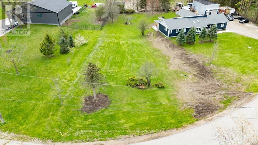 121 Dodge Drive — photo 3 of 6