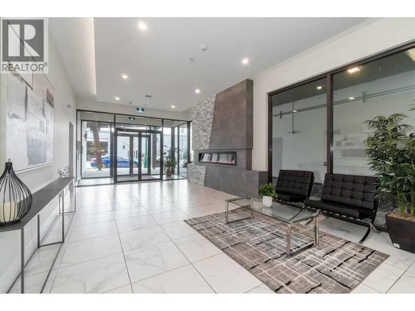 409 1633 TATLOW AVENUE, North Vancouver, photo 2