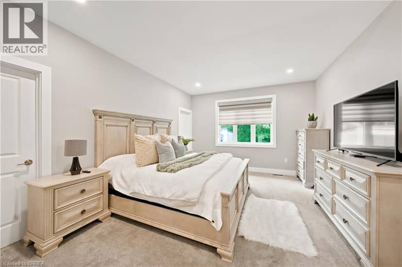 14 WINDYWOOD Lane — photo 19 of 40