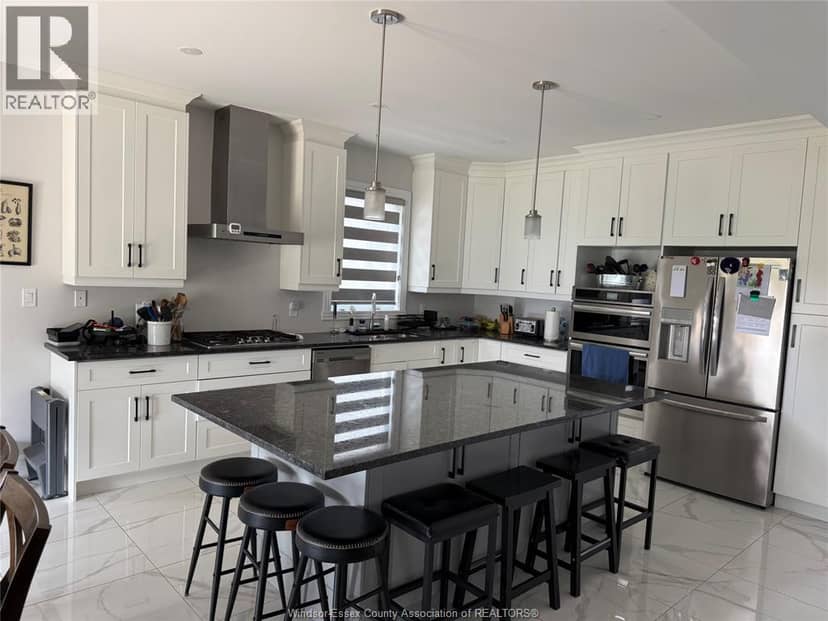 189 Whelan Drive — photo 6 of 12