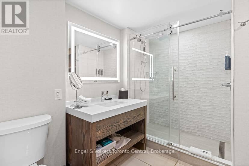 176 - 220 Gord Canning Drive — photo 32 of 40