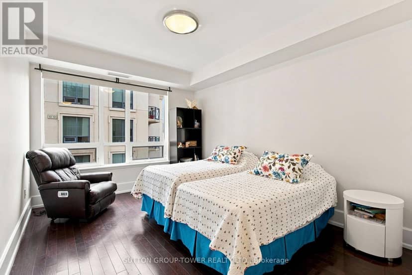 505B - 660 Sheppard Avenue E — photo 17 of 40