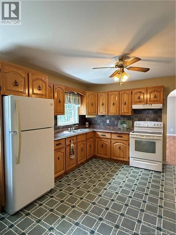 2467 Route 118, McKinleyville, photo 7