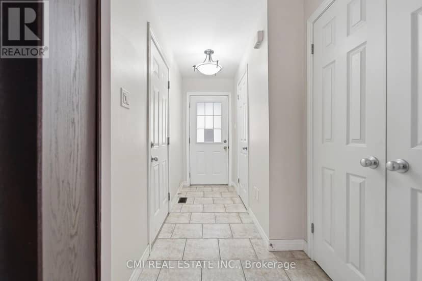 40 - 105 Bard Boulevard — photo 6 of 40