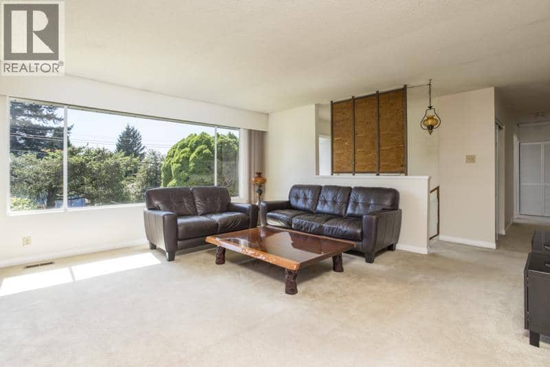 1470 June Crescent, Port Coquitlam, photo 3