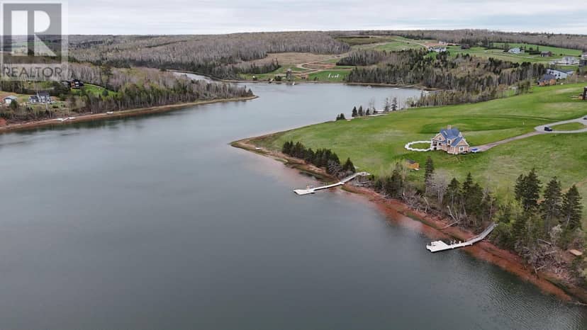 A-11 Calm Water Court, North Granville, photo 2