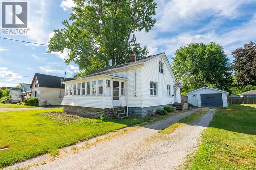 223 King STREET — photo 1 of 36