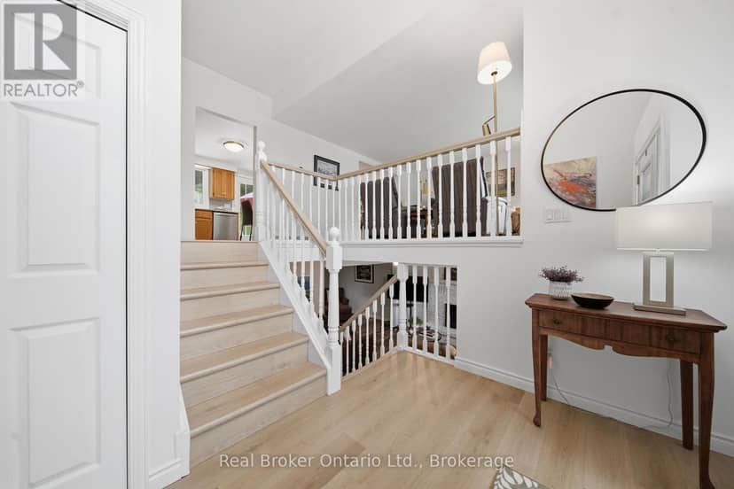 39 Wagoners Trail, Guelph, photo 5