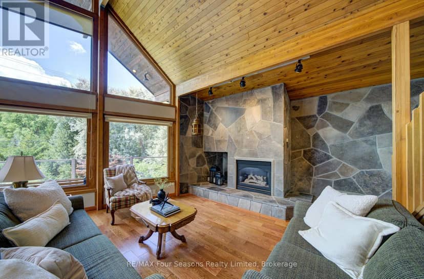 141 Jozo Weider Boulevard — photo 14 of 40