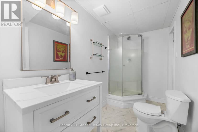 692 Ewing Street — photo 26 of 37