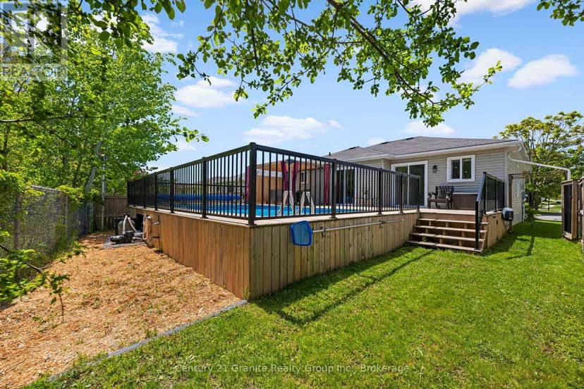 692 Ewing Street — photo 37 of 37