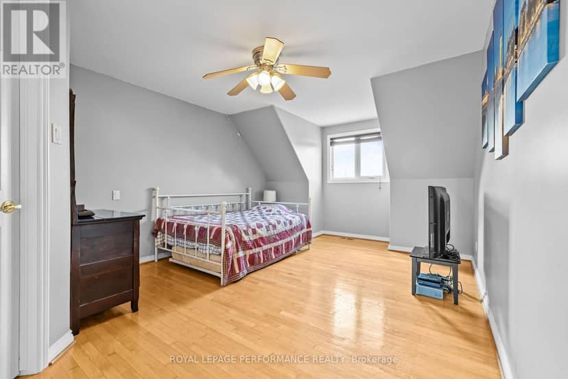1436 Notre Dame Street — photo 27 of 40