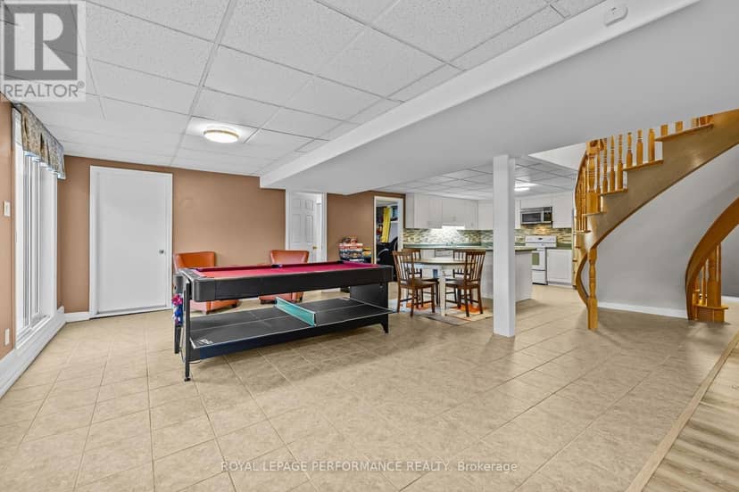 1436 Notre Dame Street — photo 32 of 40