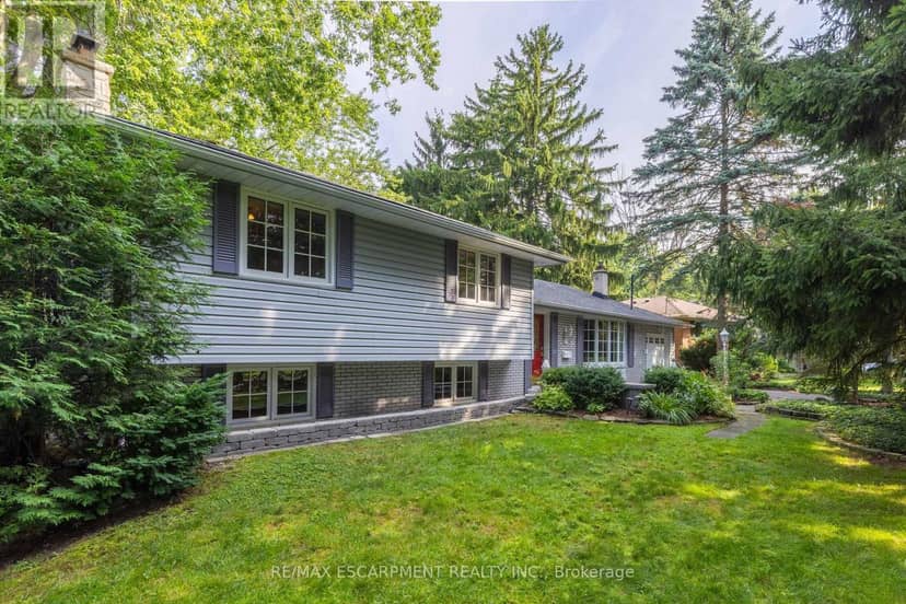 401 Cairncroft Road — photo 4 of 33
