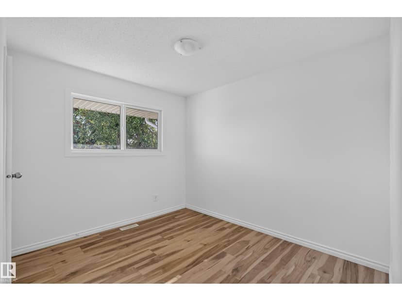 13903 87 ST NW — photo 20 of 40